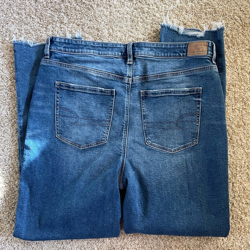 American Eagle Mom Jeans - Picture 5 of 5